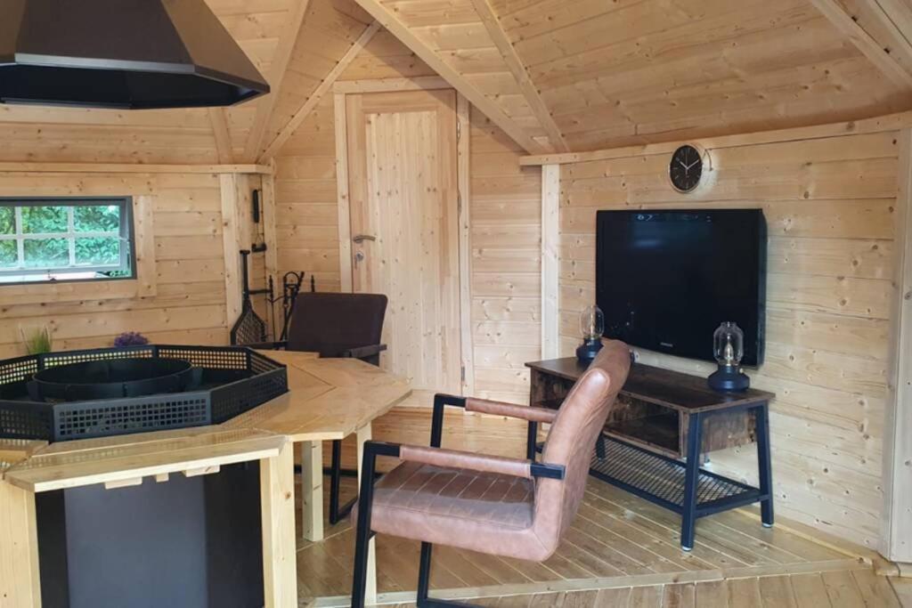 Vakantiehuis De 'Finse Kota' Rijssen Dış mekan fotoğraf